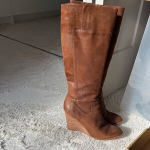 Franco Sarto woman wedge boots.